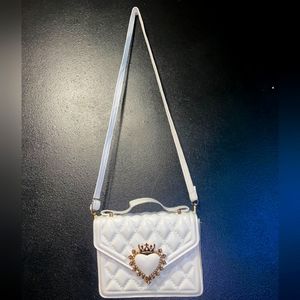 Heart flap square bag